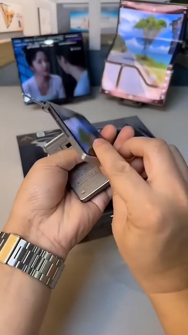 Thumb